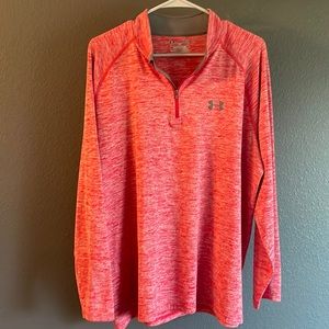 Very nice red Under Armour lightweight Heat Gear pullover size XL, great cond!
